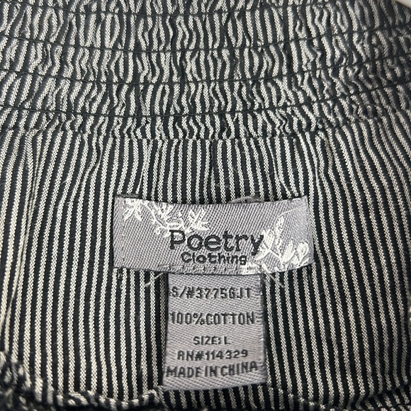 Poetry Clothing Zip-Up Top With Elevated Neck Black Gray Stripes Sz L - Picture 7 of 8